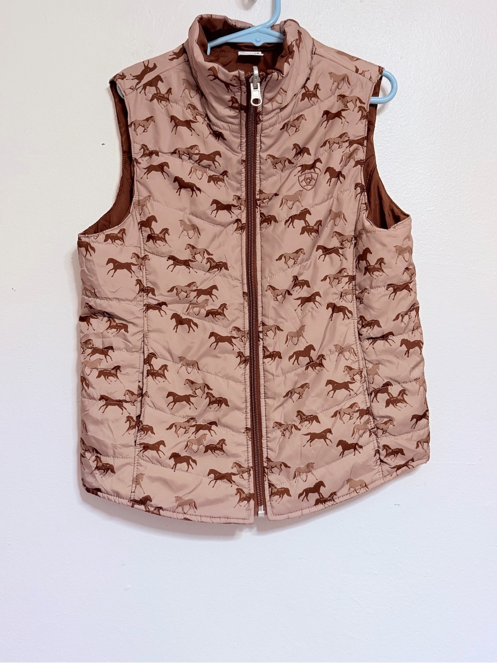 ARIAT GIRLS' REVERSIBLE VEST
 Quilted Horse-Print Vest - Brown small size 8